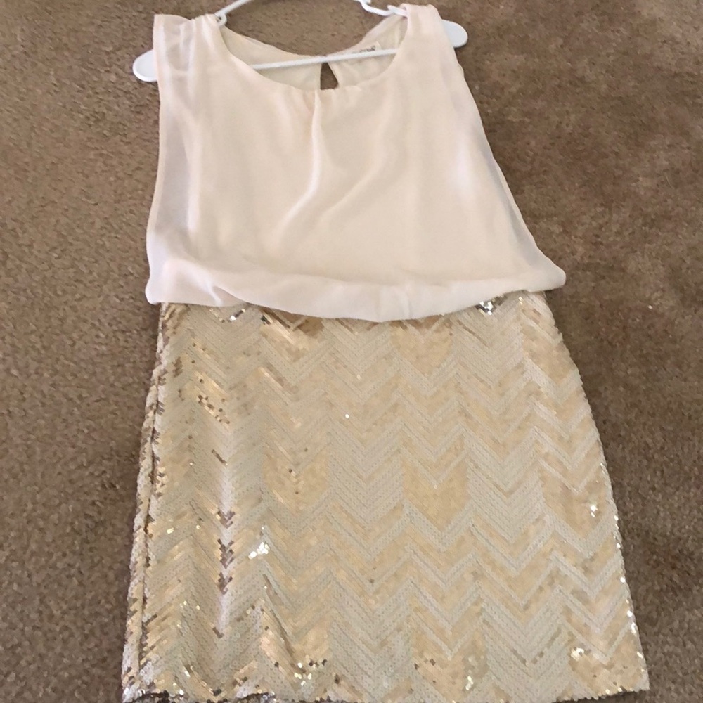 Beautiful cream/gold sequined dress
